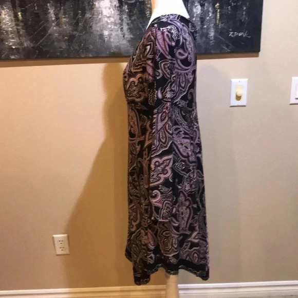 I.N.C. Black & Purple Paisley Print Stretch Shark Tail Hem V-Neck Dress Size L - Picture 4 of 8